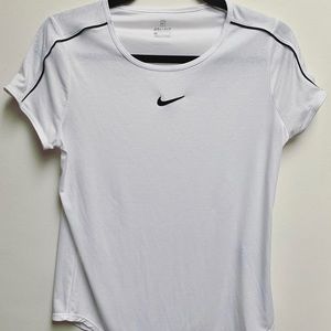 Nike dri-fit tee
